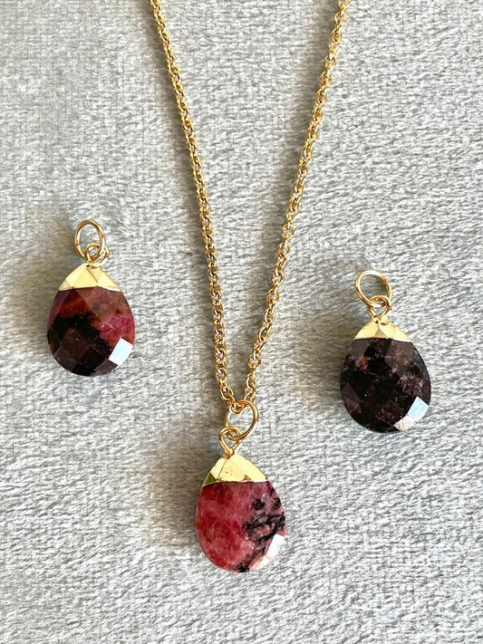 Ciondolo a goccia in Rodonite  - Fiducia e Amore per sé stessi - Energia fisica ed emotiva - Guarigione interiore-