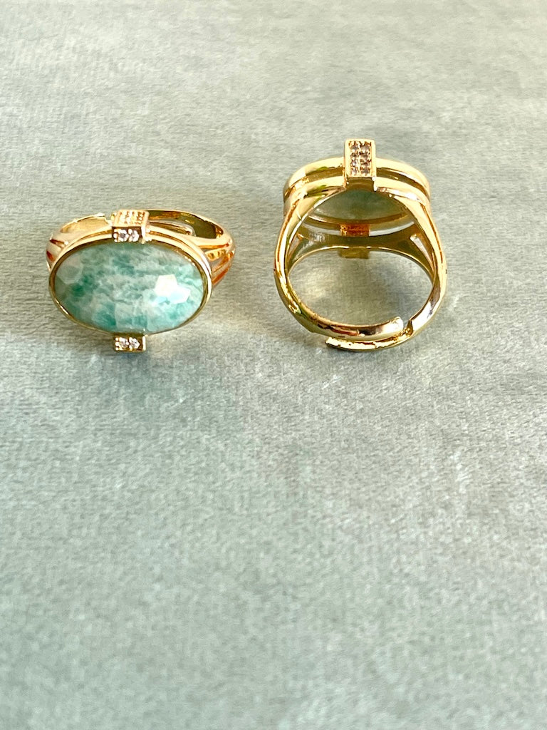 Anello con pietra preziosa amazzonite, anello impilabile avvolto in filo d'oro 22k - Italia Anello con pietra preziosa amazzonite, anello impilabile avvolto in filo d'oro 22k - Italia