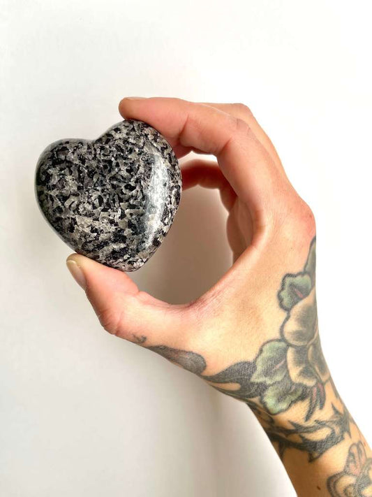 Cuore in Agata grafica - Porta grande energia al corpo- Rafforza l'equilibrio emozionale-