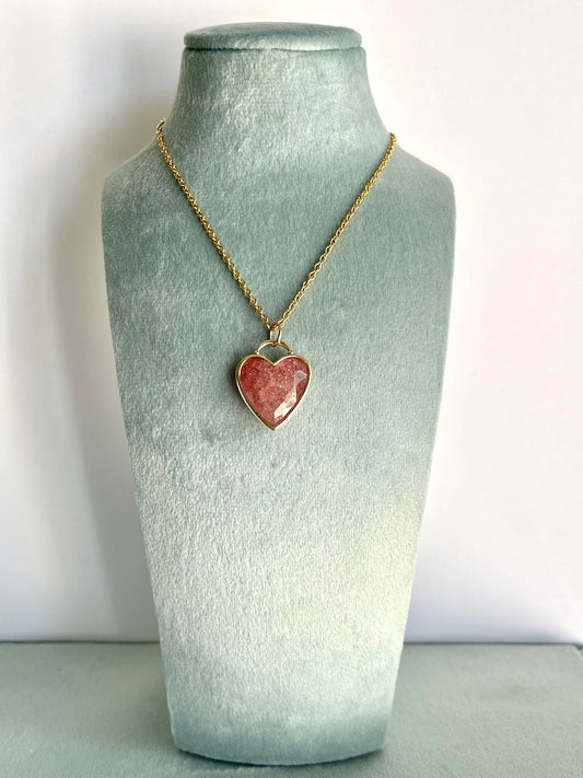 Ciondolo a cuore in Quarzo fragola con catenina - Buon umore