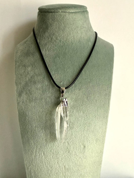 Pendentif en cristal de roche - Clarté - Cristal Maître