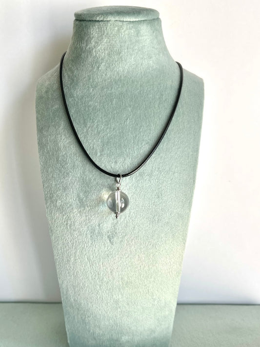 Ciondolo in Cristallo di rocca - Protezione energetica - Cristallo Maestro