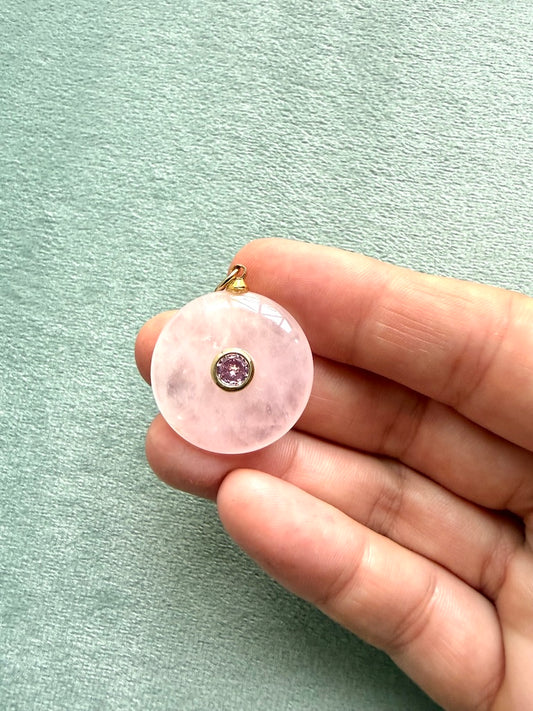 Ciondolo collezione Materia con Quarzo rosa - Gioia e luce interiore
