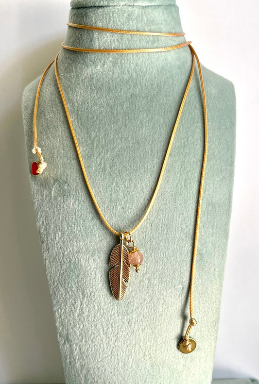 Collana di intenti "Allegria e leggerezza" con Quarzo fragola