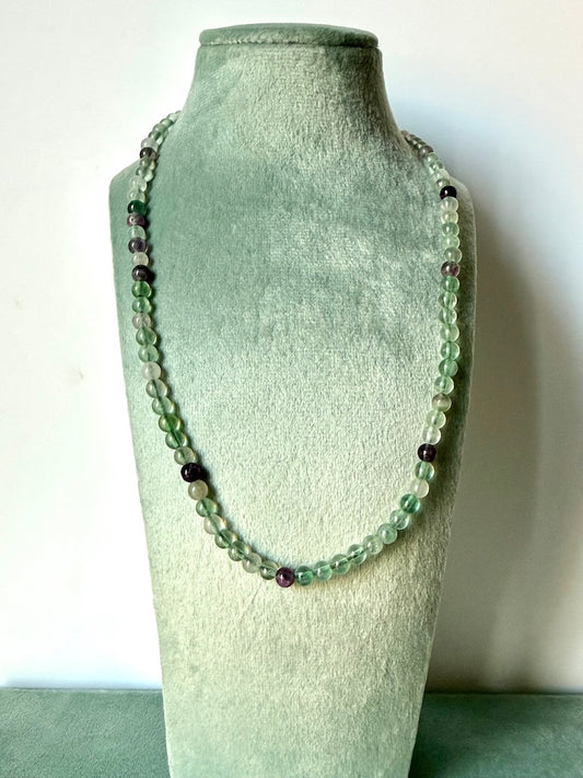 Collana in Fluorite - Arricchimento Psichico E Spirituale-