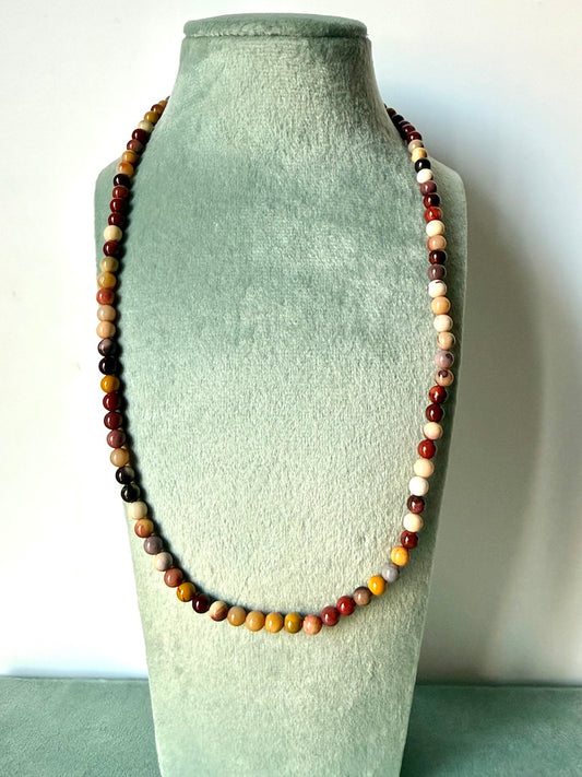 Collana in Mookaite  - Promuove il cambiamento - Equilibrio emotivo