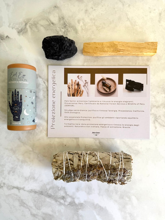 Kit Protezione energetica con Tormalina nera, Smudge alla Salvia bianca e lavanda, Olio essenziale Protection e Palo santo