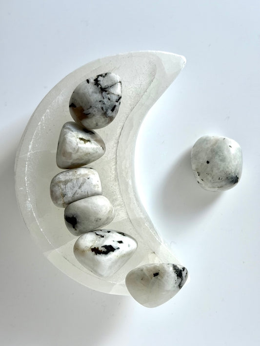 Pietra di Luna burattata, pietra del sollievo