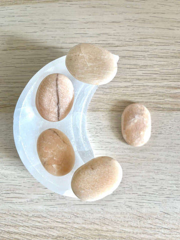 Pietra di Luna burattata - Purificazione- Esaltazione del femminile-