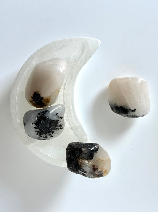 Quarzo tormalinato burattato - equilibrio energetico